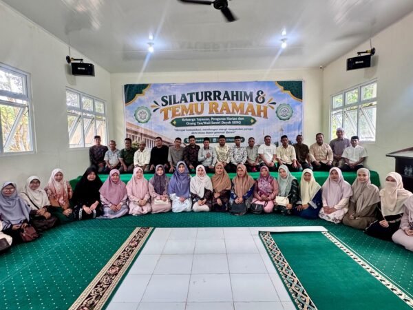 Silaturrahim Keluarga Yayasan, Pengurus, dan Wali Santri Dayah SIDIQ Perkuat Sinergi untuk Generasi Qurani